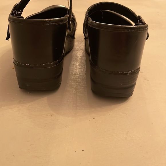 DANSKO Black Leather Mary Jane Clogs 38 - US 8.5. - Picture 5 of 6